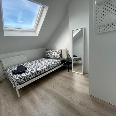 בריסל Schaerbeek Room 2 מראה חיצוני תמונה